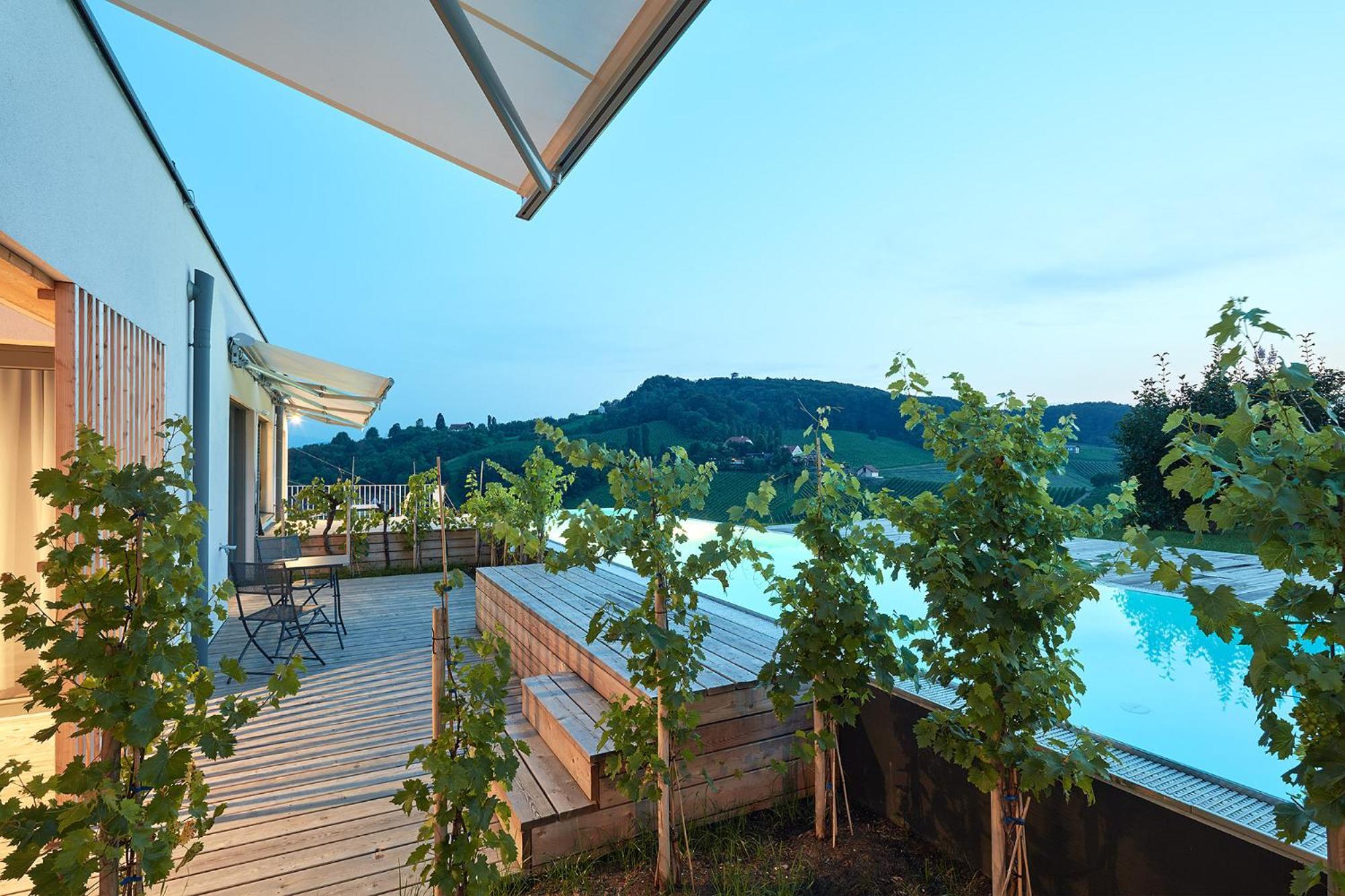 Hideaway An Der Weinstrasse - Pool & Sauna - Apartments Anderlage Spielfeld Eksteriør bilde