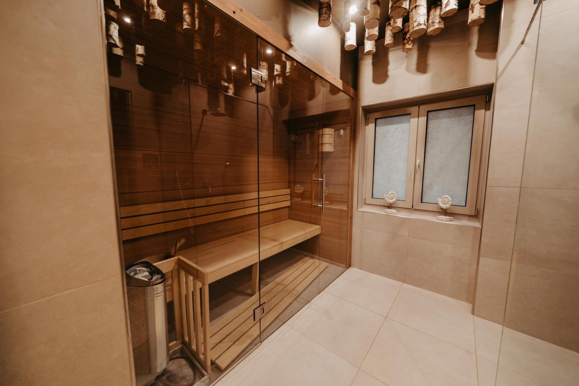 Hideaway An Der Weinstrasse - Pool & Sauna - Apartments Anderlage Spielfeld Eksteriør bilde